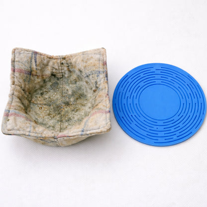 Ajaxfit™  2-in-1 Zero-Void™ Silicone Mesh Bag & Heat-Resistant Trivet Mat for Hot Bowls